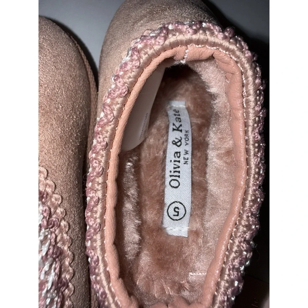 Olivia & Kate Girls Slippers Size 5 Pink Faux Fur Cozy Slip On NEW